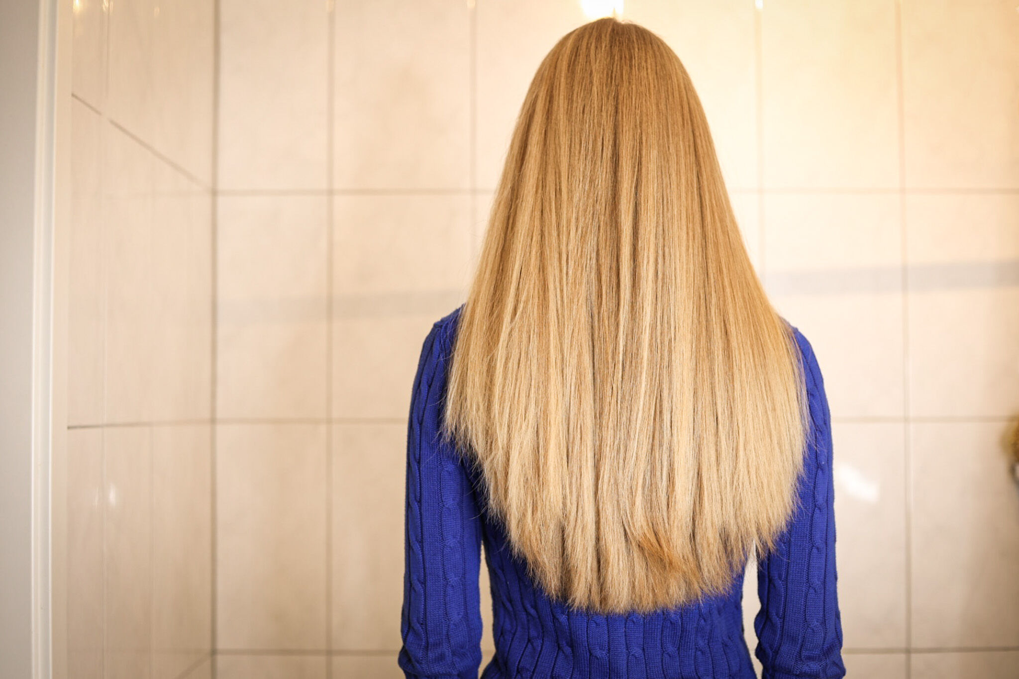 Glatte Haare mit dem Shark FlexStyle.